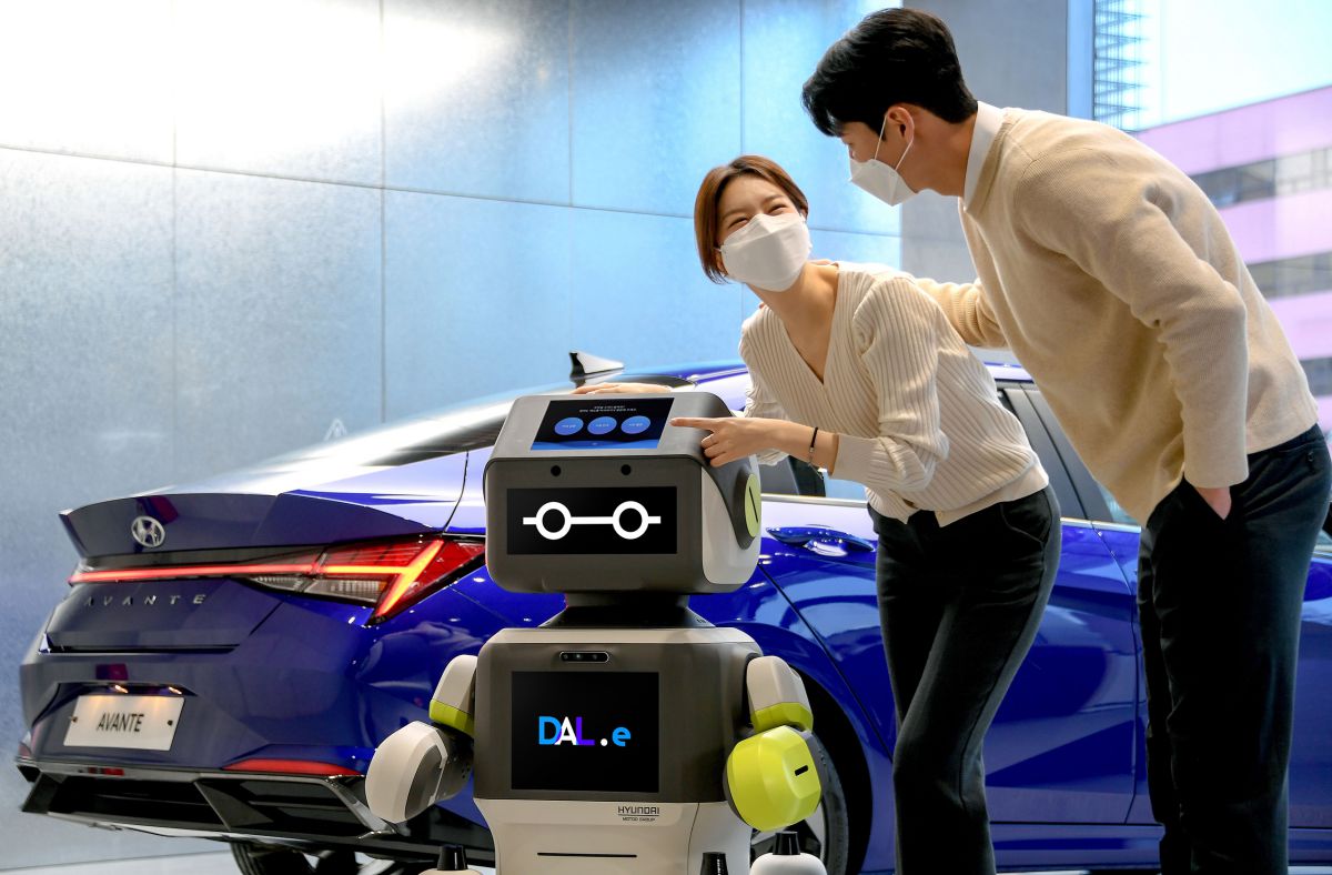 开启非接触服务 现代“DAL-e”机器人开始试用